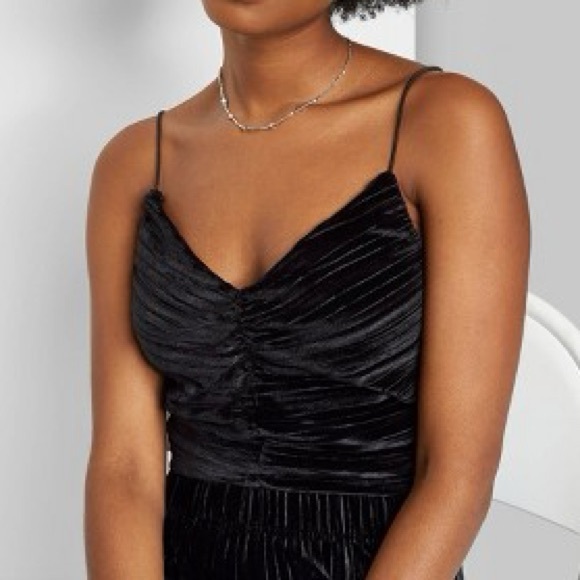 2/$8 WF Black & Purple Slim Fit Cinched Front Velvet Tiny Crop Tank Top Bundle - Picture 3 of 4